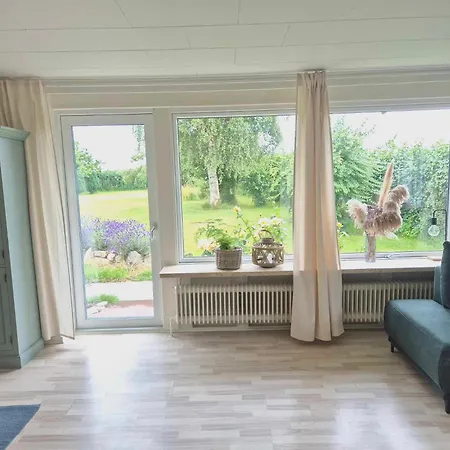 In Danmark- Agernaesgaard * オテルプ