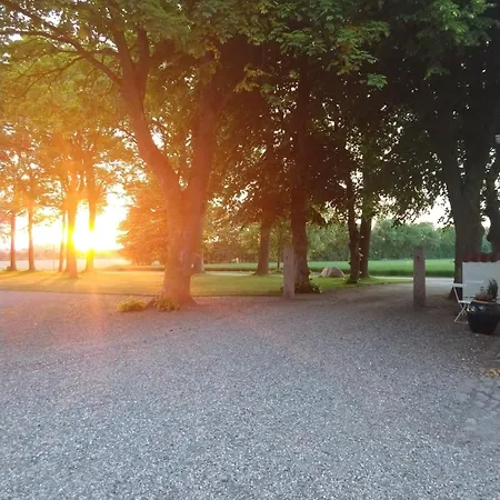 In Danmark- Agernaesgaard